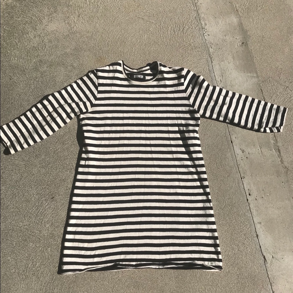 REFORMATION stripped dress 🌹